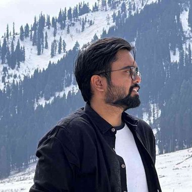 Omkar M. - Freelance Cloud Developer