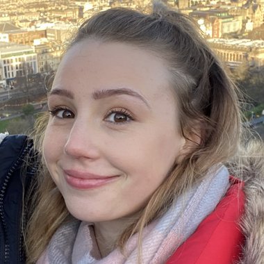 HeywoodA - Freelance Writer