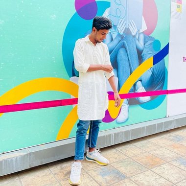 ARBAZ k. - Freelance Video Editor