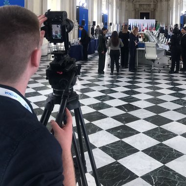 Francis L. - Freelance Videographer