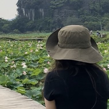 Danielle E. - Freelance Programmer