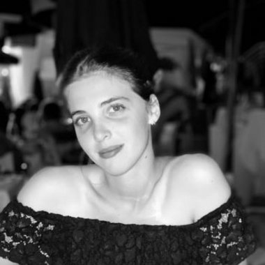 Marie L. - Freelance Artist