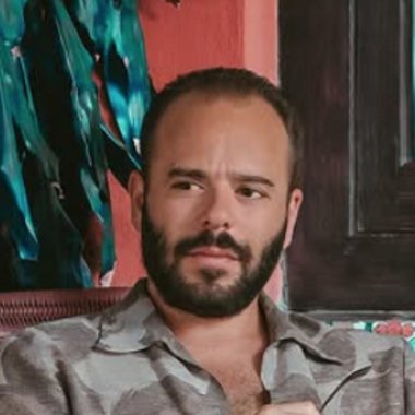 Tiago R. - Freelance AI Prompt Engineer