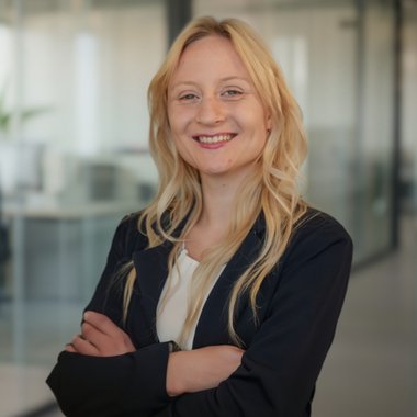 Michaela K. - Freelance Video Editor