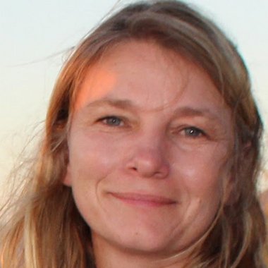 Caroline O. - Freelance Copywriter