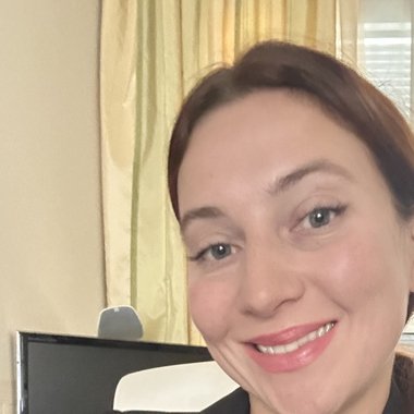 Nadezhda B. - Freelance Content Creator