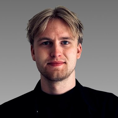 Erik L. - Freelance Mixing Engineer