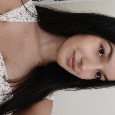 Fiorentinou F. - Freelance Ugc Creator