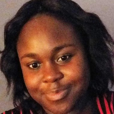 Sandra Q. - Freelance Voiceover Artist