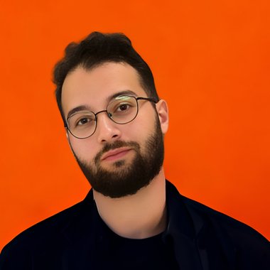 Mehdi B. - Freelance Presentation Designer