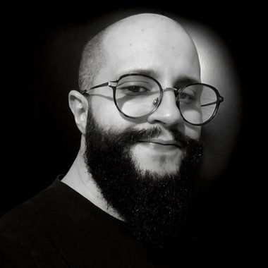 Issam B. - Freelance Ui Designer