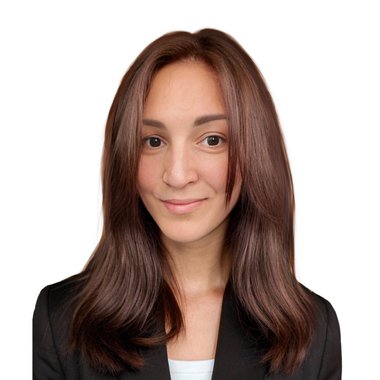 Mariia M. - Freelance Graphic Designer