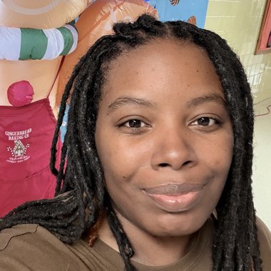 KIMBERLY B. - Freelance Content Creator