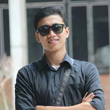 Shenlong L. - Freelance Web Developer