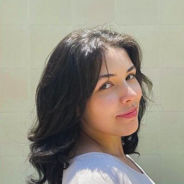 Emily D. - Freelance Graphic Designer