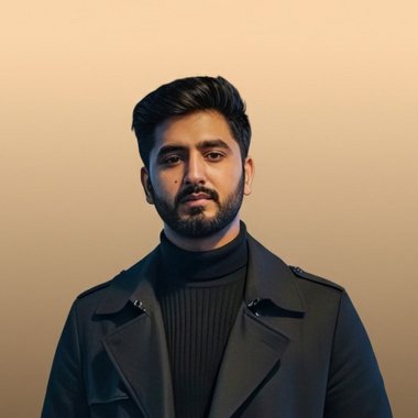 Abuzar K. - Freelance Ugc Creator