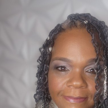 Michele T. - Freelance Podcast Editor