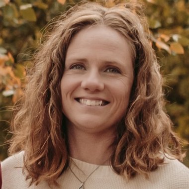 Melissa C. - Freelance Graphic Designer