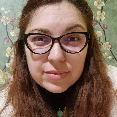 Madalina I. - Freelance Ui Designer