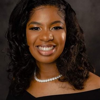 Angelica P. - Freelance Project Manager