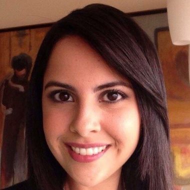 Maria R. - Freelance Voiceover Artist