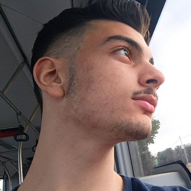 Pier S. - Freelance Designer