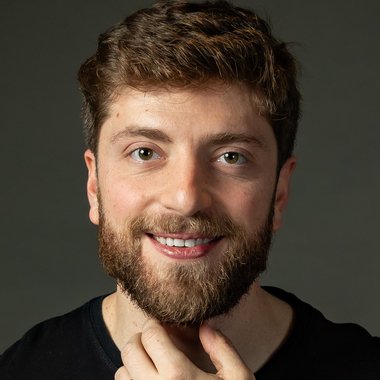 Diego D. - Freelance Voiceover Artist