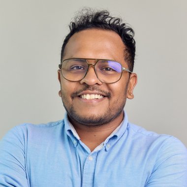 Sandeep B. - Freelance Fractional Cmo