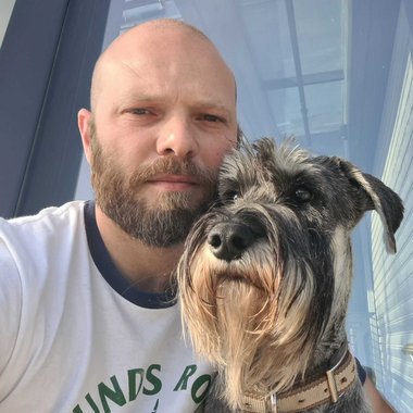 Vali D. - Freelance Developer