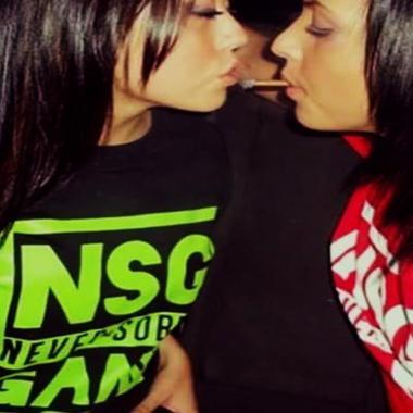 Never G. - Freelance Graphic Designer