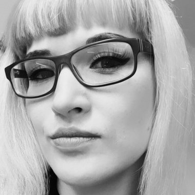 helena_sikk - Freelance Video Editor