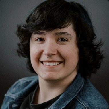 Avery H. - Freelance Graphic Designer