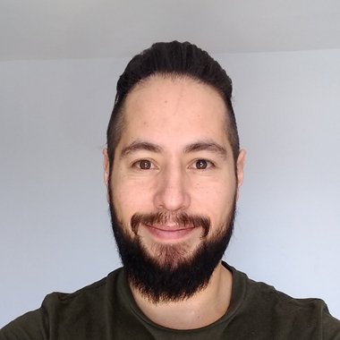 Daniel M. - Freelance Web Designer