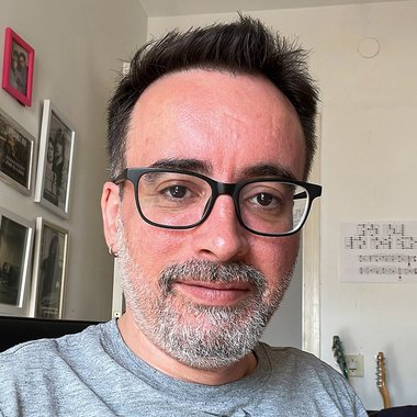 Ivan V. - Freelance Web Developer