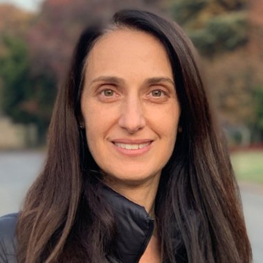 Lisa K. - Freelance Packaging Designer