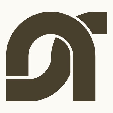 Nicolas S. - Freelance Graphic Designer