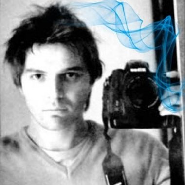 Simone P. - Freelance Videographer