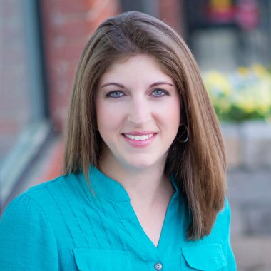 Jenni M. - Freelance Presentation Designer