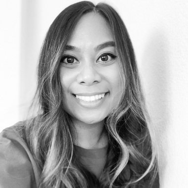 jeannedagalea - Freelance Graphic Designer