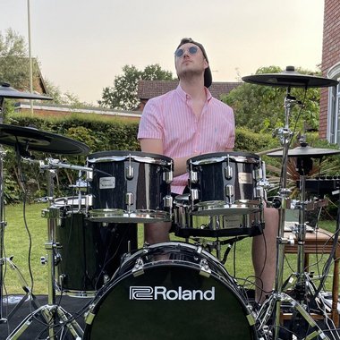 ChrisCoxDrums - Freelance Drummer