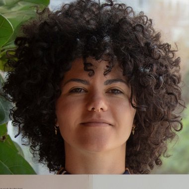 Natana Z. - Freelance T Shirt Designer
