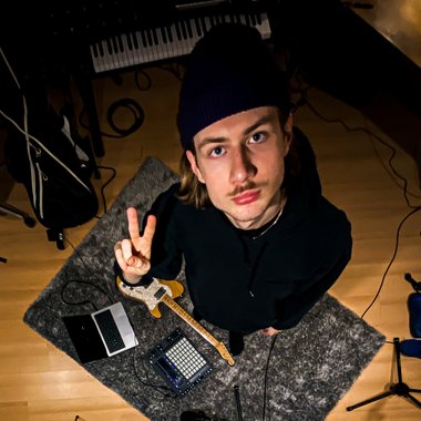 arnases - Freelance Music Producer