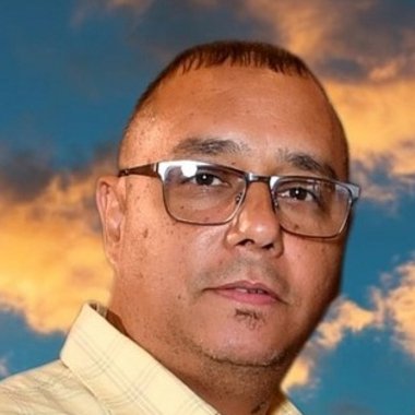 Miguel L. - Freelance Content Creator
