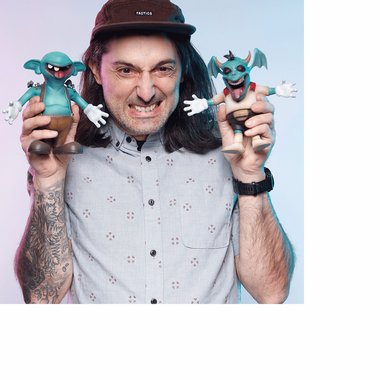 Davin S. - Freelance Packaging Designer