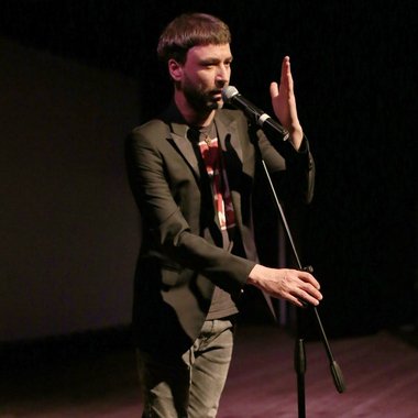 Hristo P. - Freelance Presenter