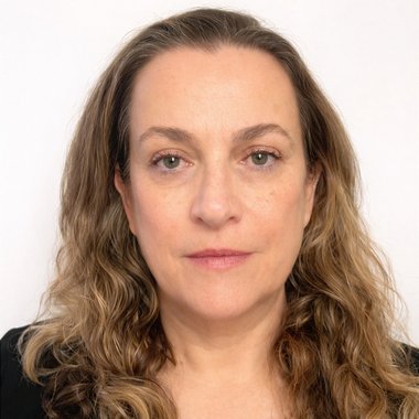 Nicolette G. - Freelance Copywriter