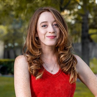 Natalie P. - Freelance Videographer