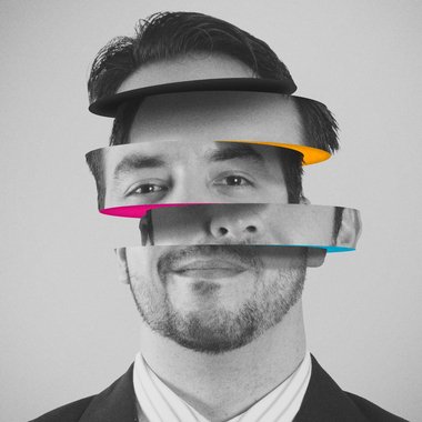 Guillermo A. - Freelance Presentation Designer