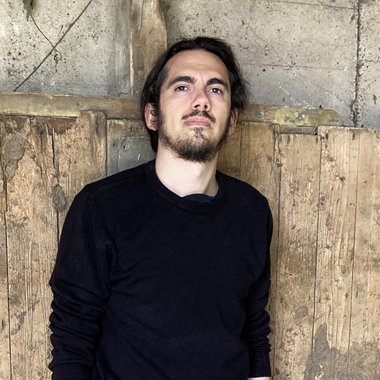 Damian L. - Freelance Music Producer