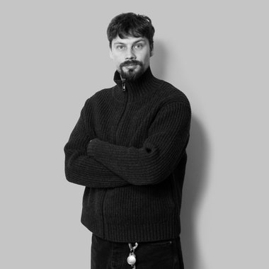 Viktor R. - Freelance Videographer